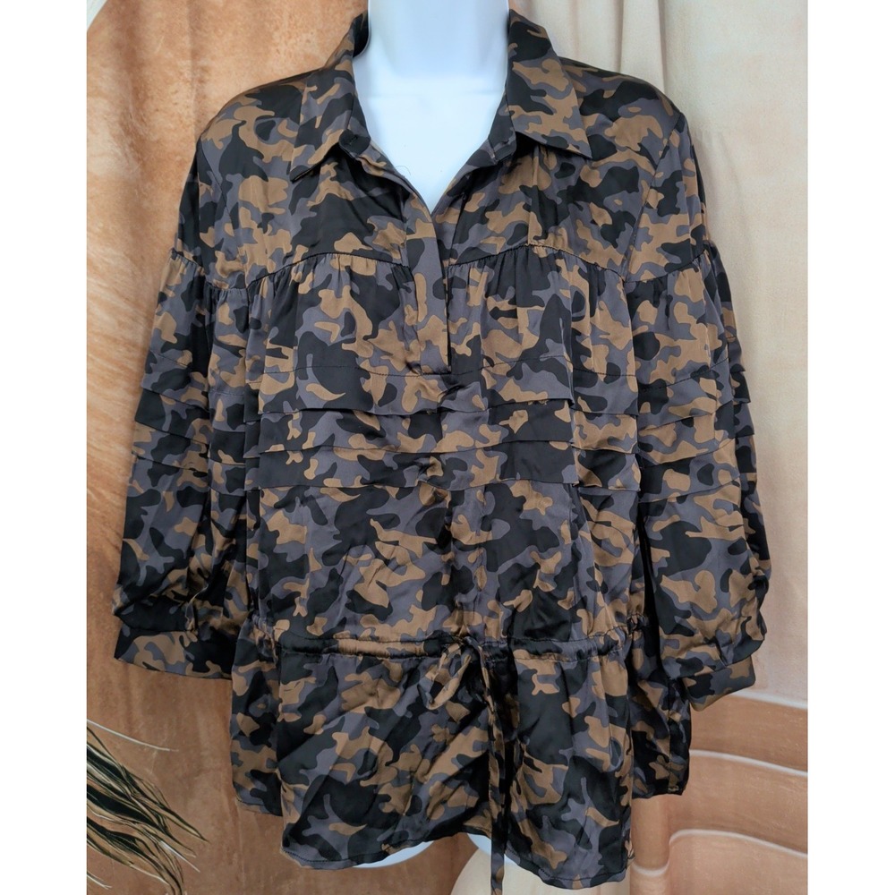 Munthe Nabic Camo Top - Picture 2 of 11